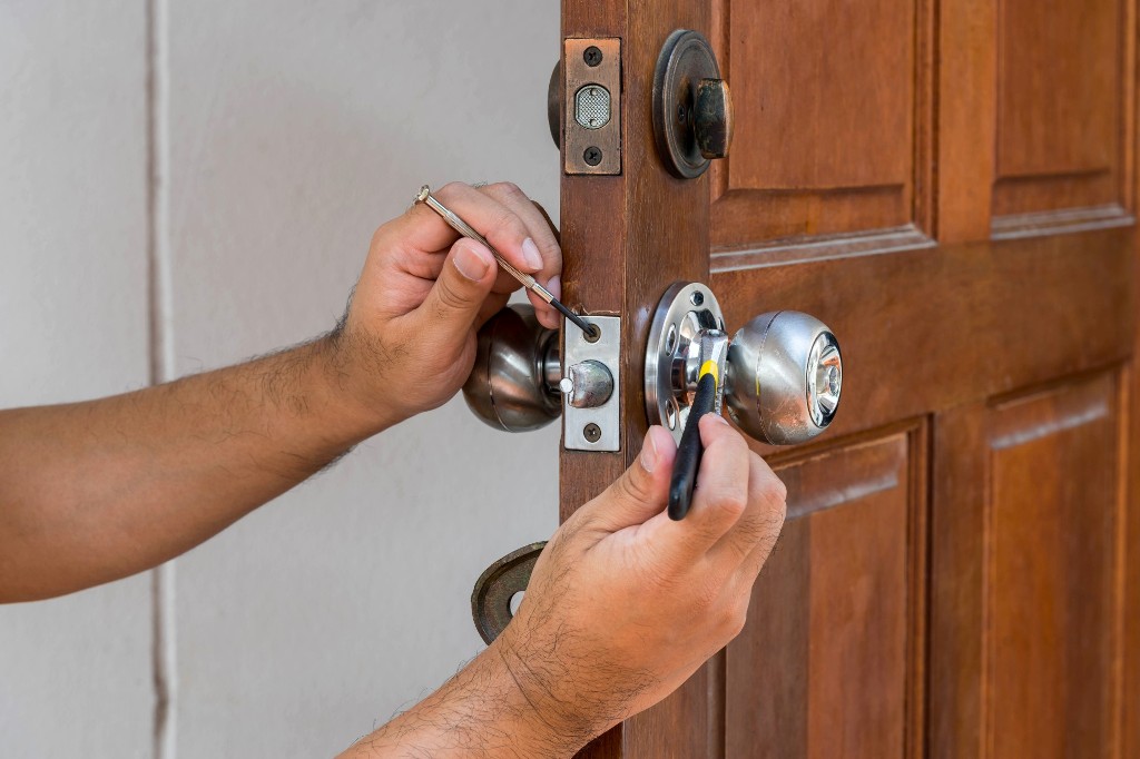 How To Find a best rated emergency Locksmith Near Me?