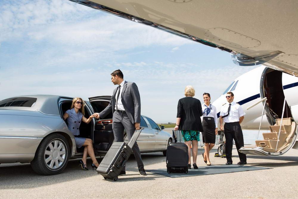 Benefits of Hiring a Well-Known Airport Limo Service