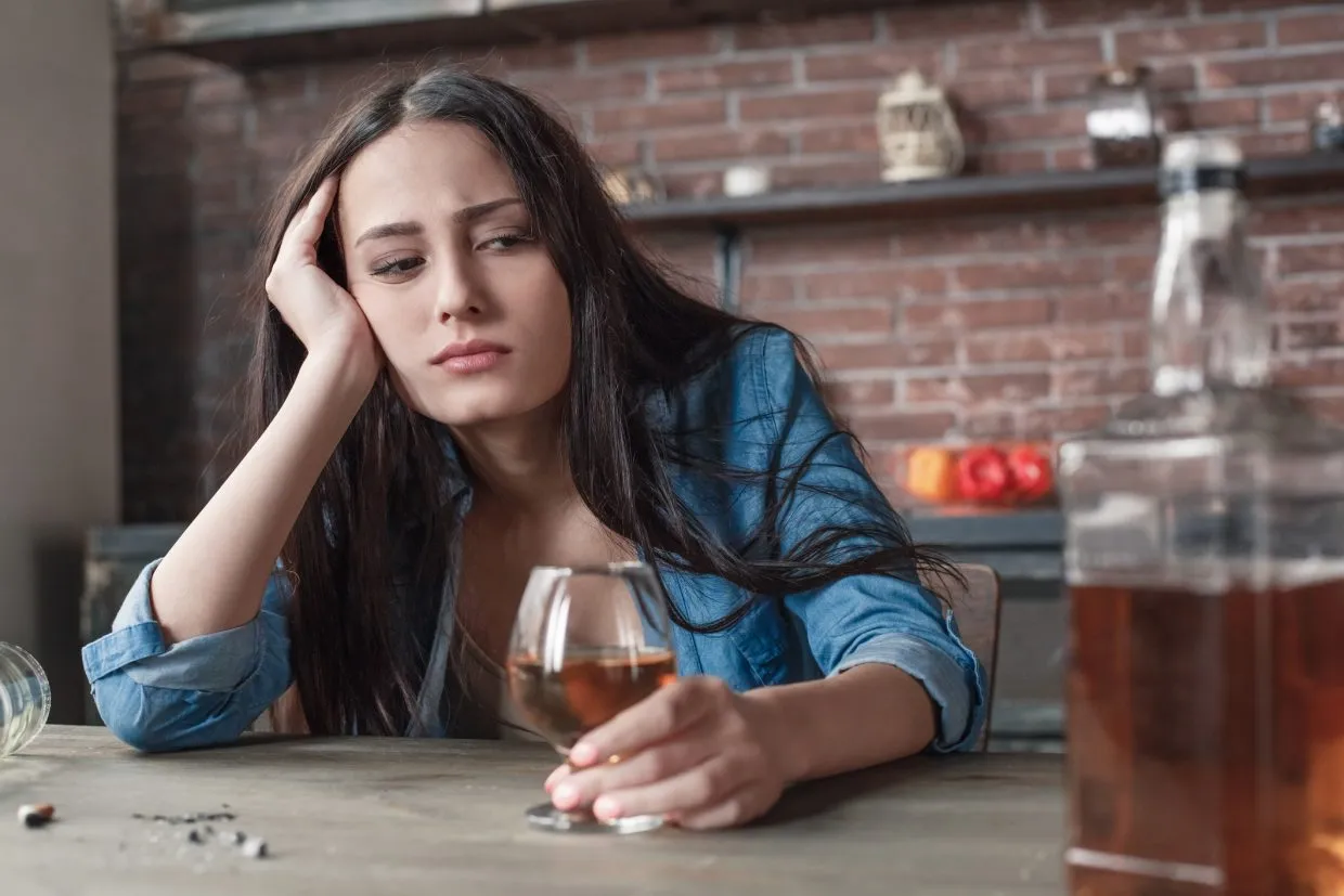 Alcohol Addiction: Causes, Symptoms, Treatment and Prevention